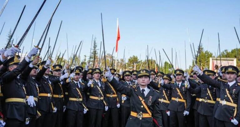 son-dakika-msb-kaynaklari-acikladi-ataturkcu-tegmenler-karari-bugun-aciklaniyor-CVK8nk77.jpg
