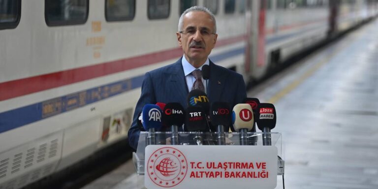 bakan-uraloglu-acikladi-kapasite-artisi-yapilacak-V6ZSE39a.jpg