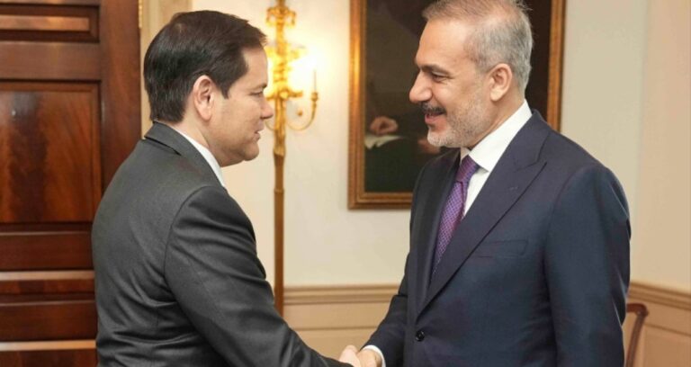 rubio-turkiyedeki-protestolardan-dolayi-endisesini-dile-getirdi-O3Mz35Qx.jpg