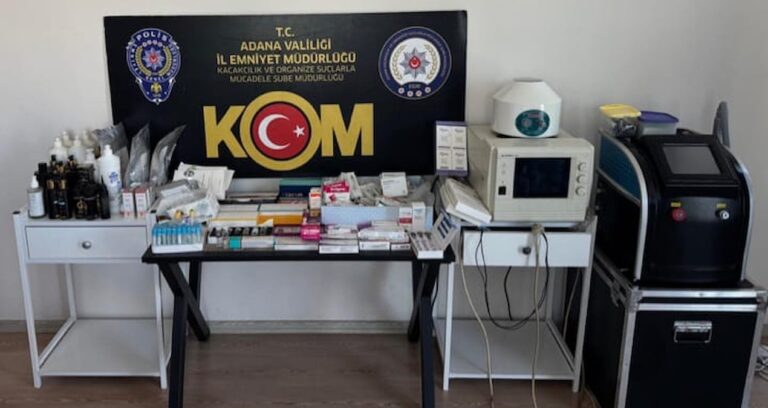 adanada-yasa-disi-tibbi-mudahale-operasyonu-yuzlerce-tibbi-cihaz-ele-gecirildi-ZSKqzDZg.jpg