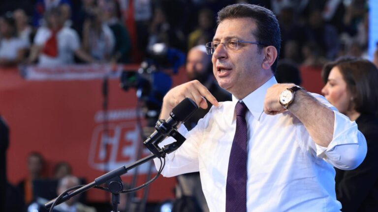 imamoglundan-erdogana-suc-orgutu-tepkisi-sen-de-iyi-biliyorsun-ki-ortada-ne-suc-var-ne-de-orgut-ne-turp-var-ne-de-heybe-fh2JxGAg.jpg