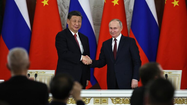 putin-rusya-cin-iliskileri-tarihteki-en-yuksek-seviyeye-ulasti-dZfE5DAe.jpg
