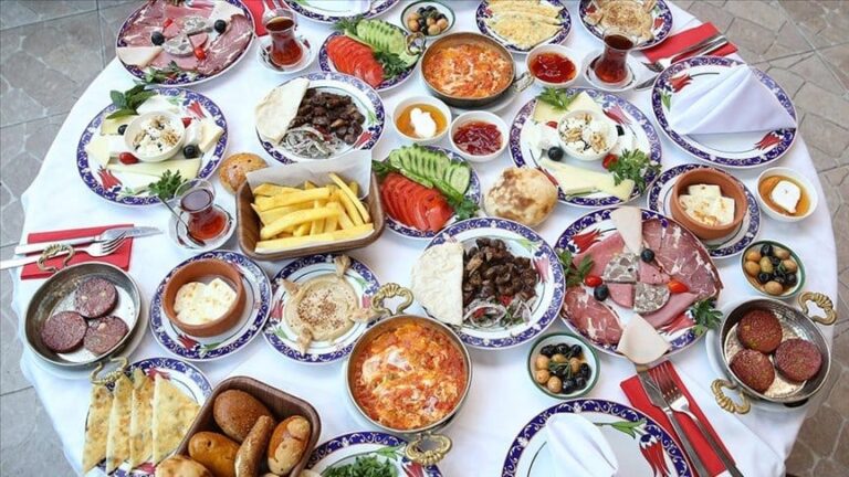 serpme-kahvalti-tarih-olabilir-hazirliklar-basladi-YLcaYFEz.jpg