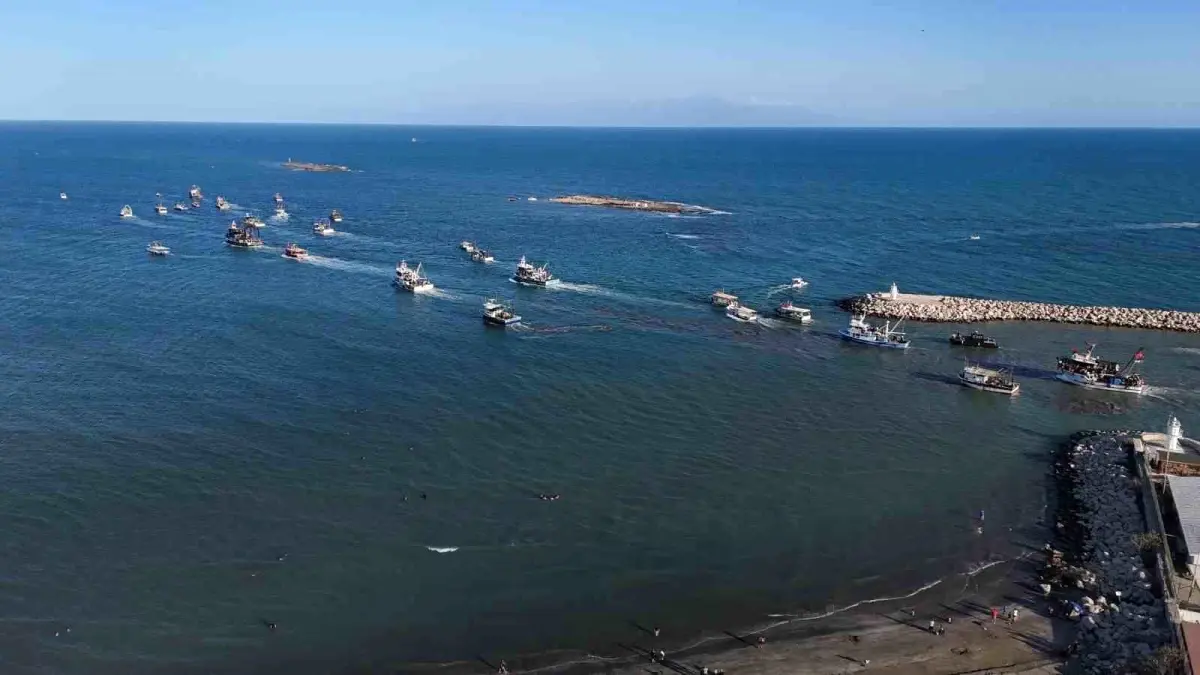 adanada israile protesto kuresel sumud filosuna destek gosterisi WykXxyze