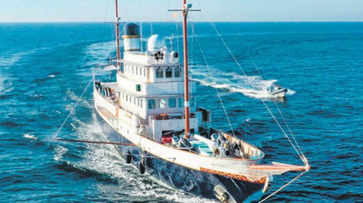 hollywoodun efsane superyati kalizma bodrumda 9cg5Yh8B.jpg