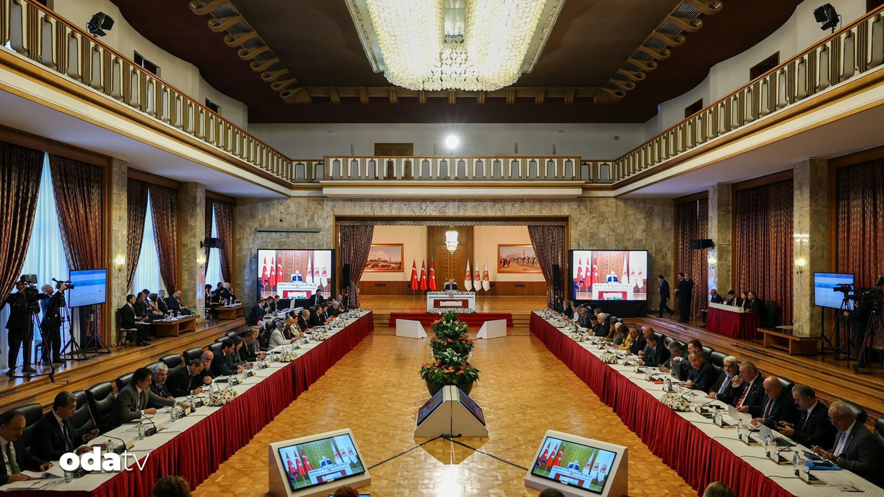 komisyonda soz sirasi bakanlarda AnxLf2QW.jpg