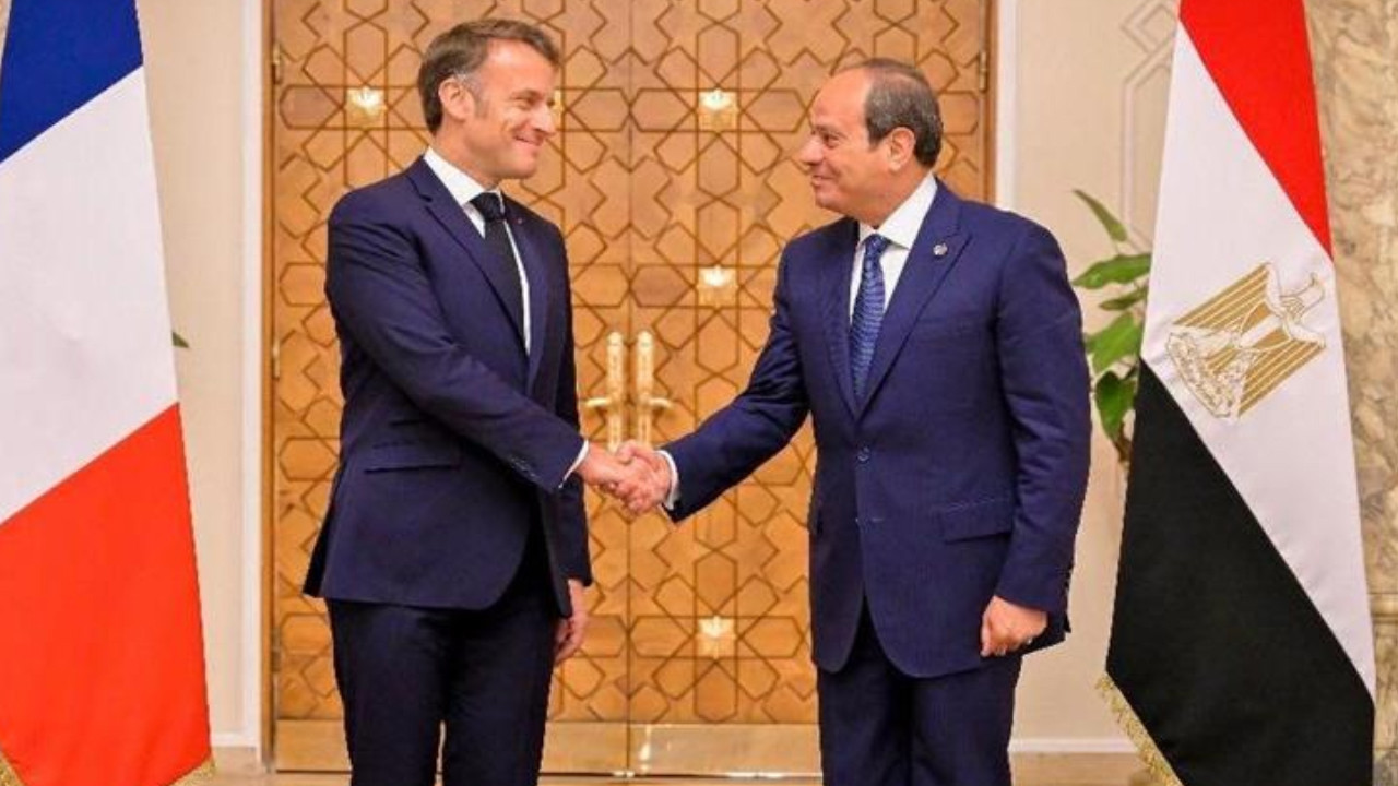 Macron’un Afrika Turu: İlk Durağı Mısır’da Sisi ile Önemli Görüşmeler