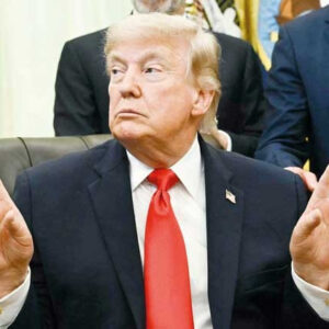 Trump yaş gününü şova çevirdi