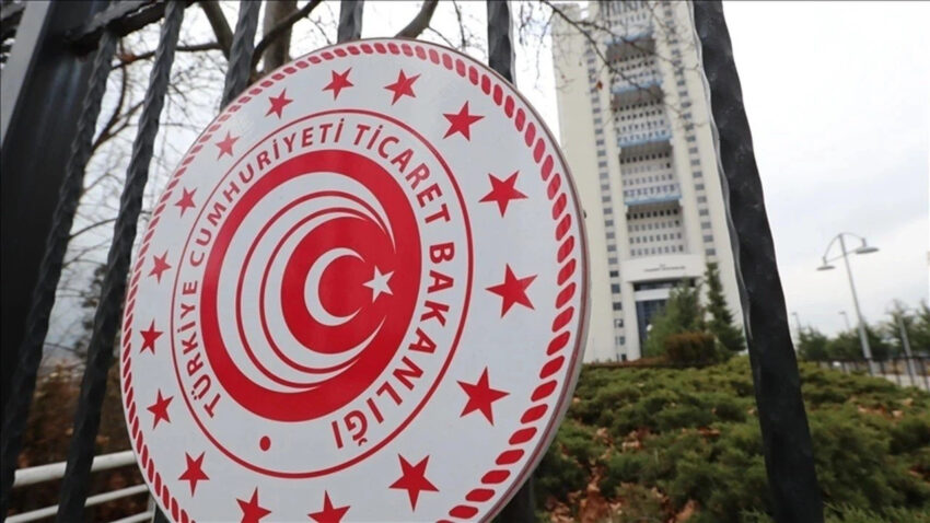 Ticaret bakanligi bogulma riski tasiyan pelus kaz oyuncagini yasakladi vACY1n59